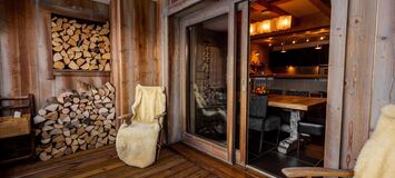 Ski-in/Ski-out Apartment in Courchevel 1850
