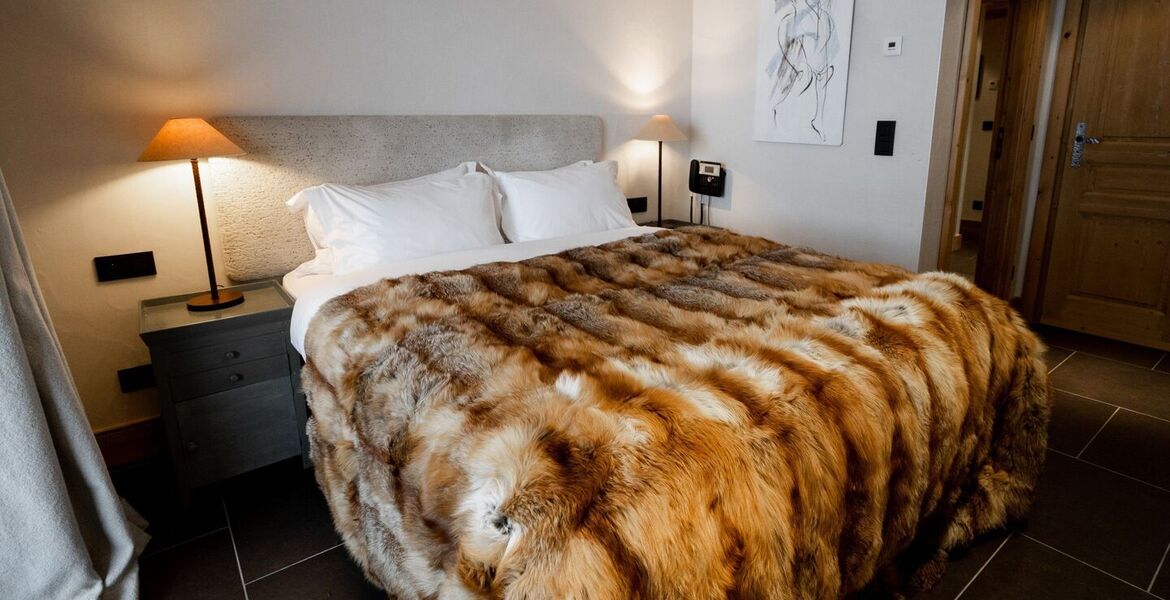 Ski-in/Ski-out Apartment in Courchevel 1850