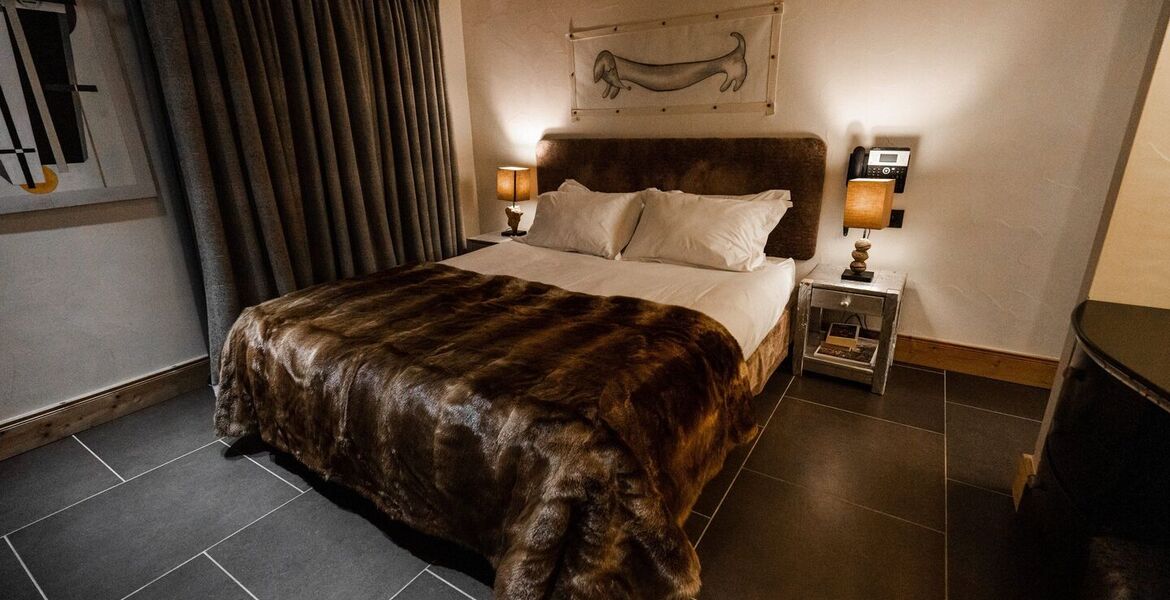 Ski-in/Ski-out Apartment in Courchevel 1850
