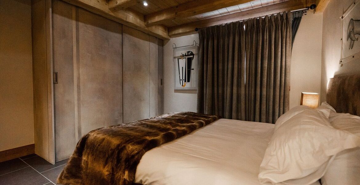 Ski-in/Ski-out Apartment in Courchevel 1850