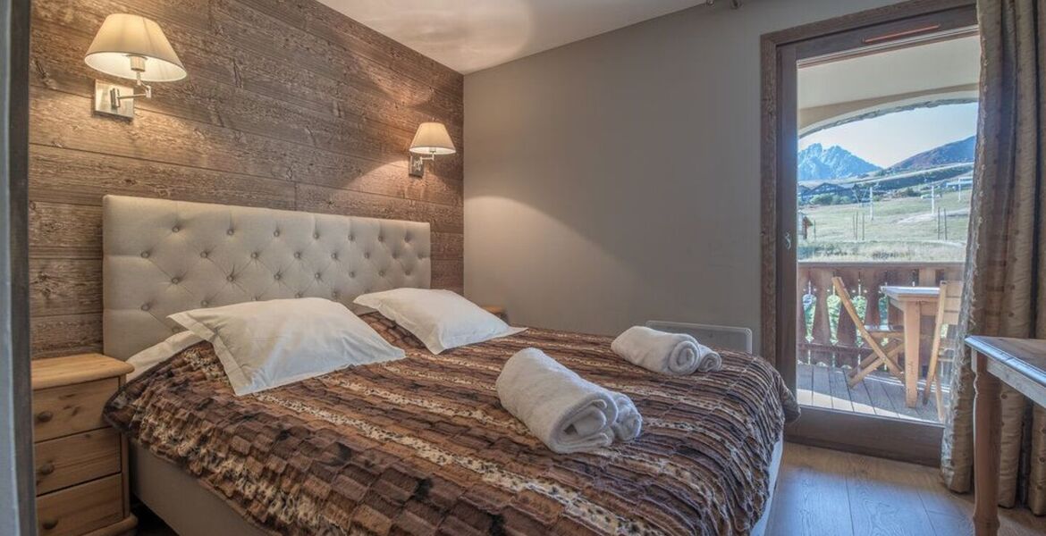 Ski-in Ski-out Apartment in Courchevel 1850