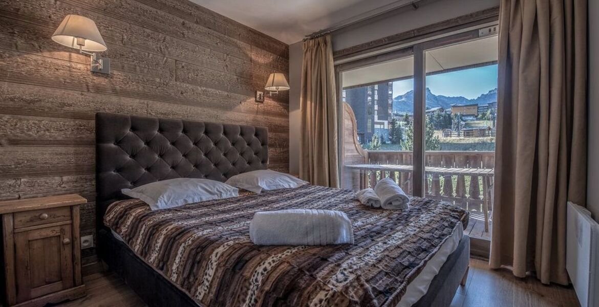 Ski-in Ski-out Apartment in Courchevel 1850