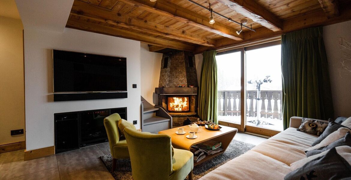 Ski-in Ski-out Apartment in Courchevel 1850
