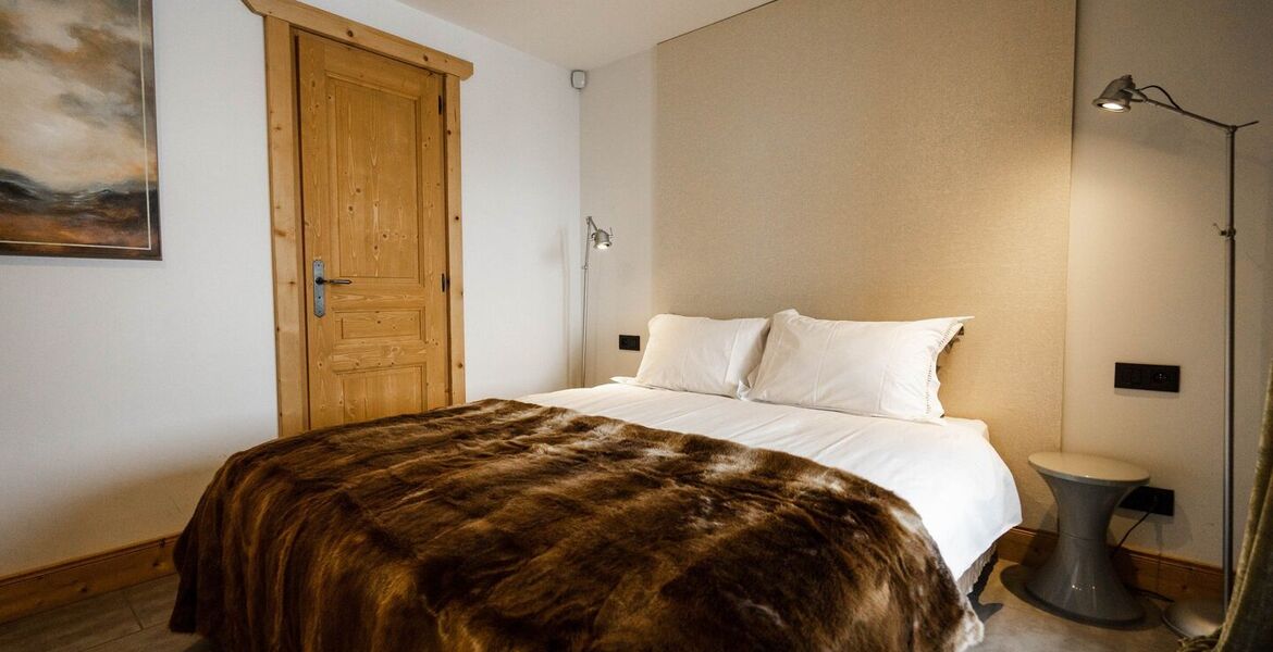 Ski-in Ski-out Apartment in Courchevel 1850