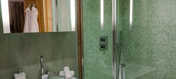 Ski-in Ski-out Apartment in Courchevel 1850