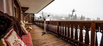 Ski-in Ski-out Apartment in Courchevel 1850