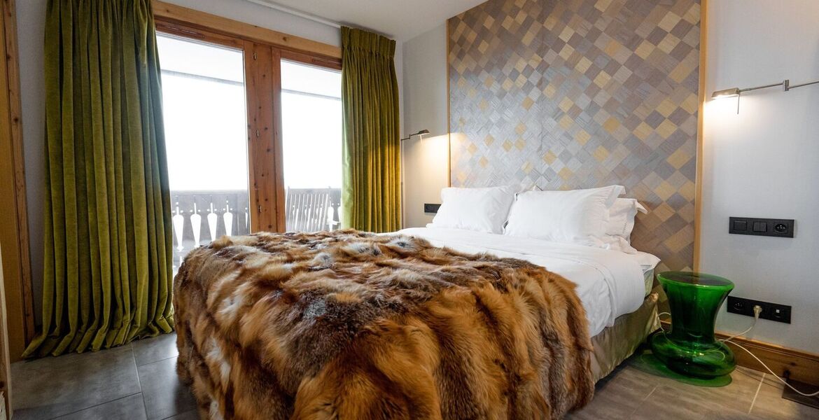 Ski-in Ski-out Apartment in Courchevel 1850