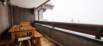 Ski-in Ski-out Apartment in Courchevel 1850
