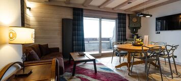 Ski-in Ski-out Apartment in Courchevel 1850