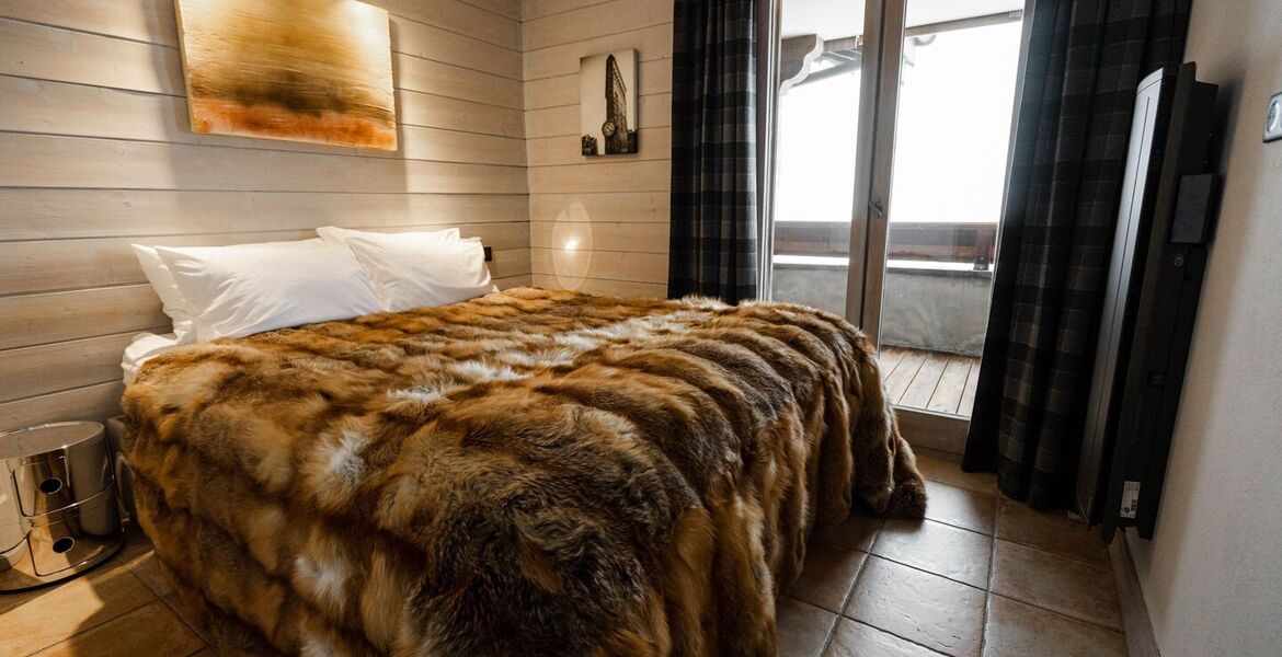 Ski-in Ski-out Apartment in Courchevel 1850