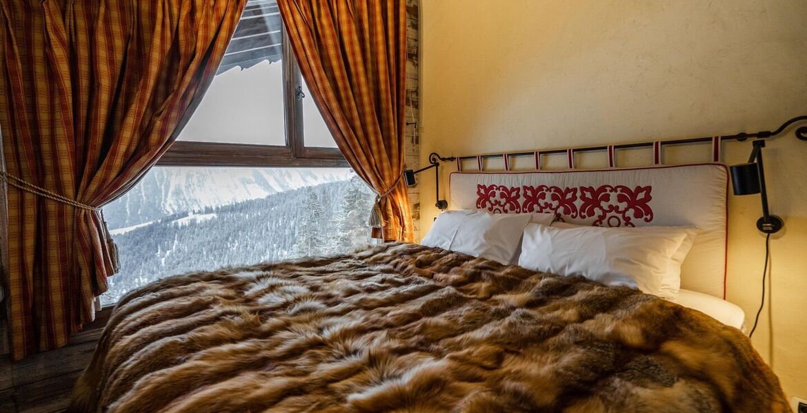 Ski-in Ski-out Apartment in Courchevel 1850