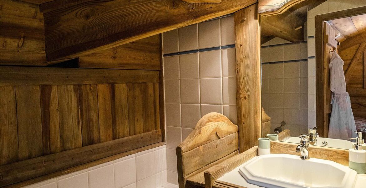 Ski-in Ski-out Apartment in Courchevel 1850