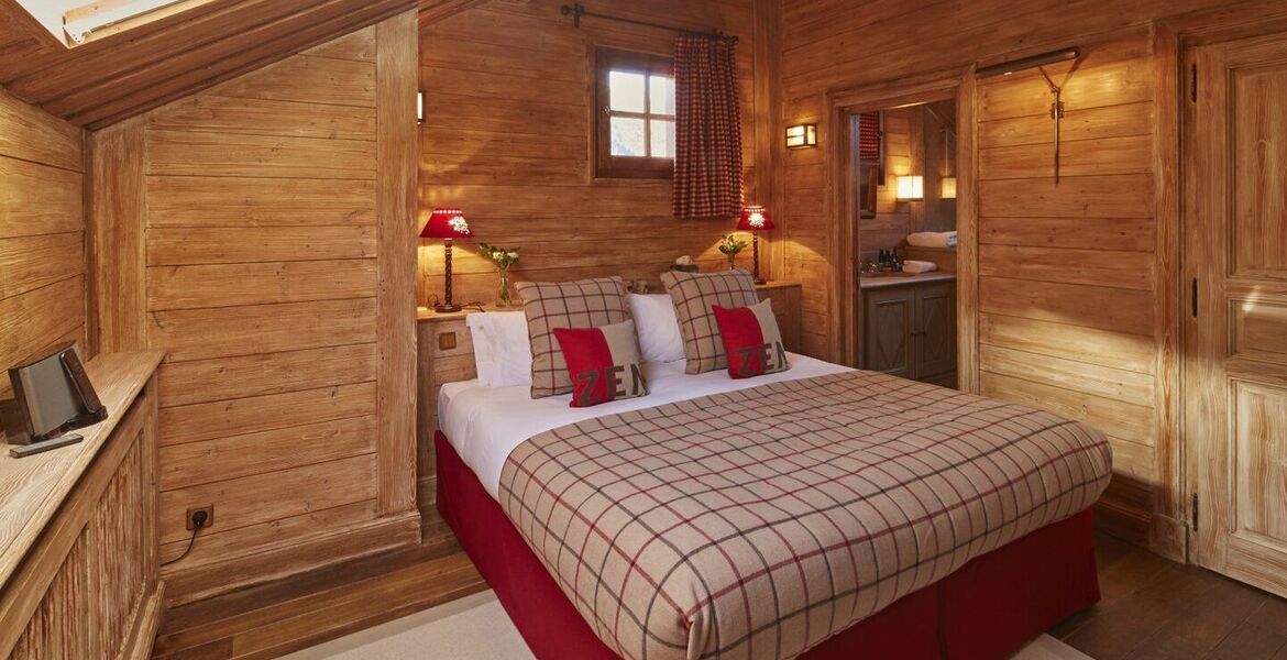 Luxury Chalet with Alpine Charm in Méribel Village