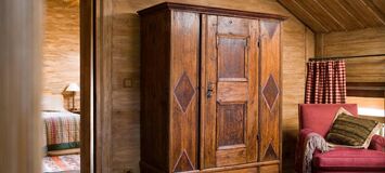 Luxury Chalet with Alpine Charm in Méribel Village