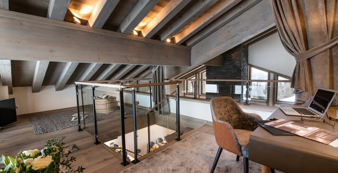 Chalet for rent in La Tania, Courchevel with 174 sqm,
