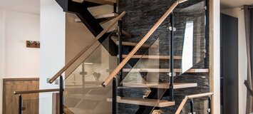 Chalet for rent in La Tania, Courchevel with 174 sqm,