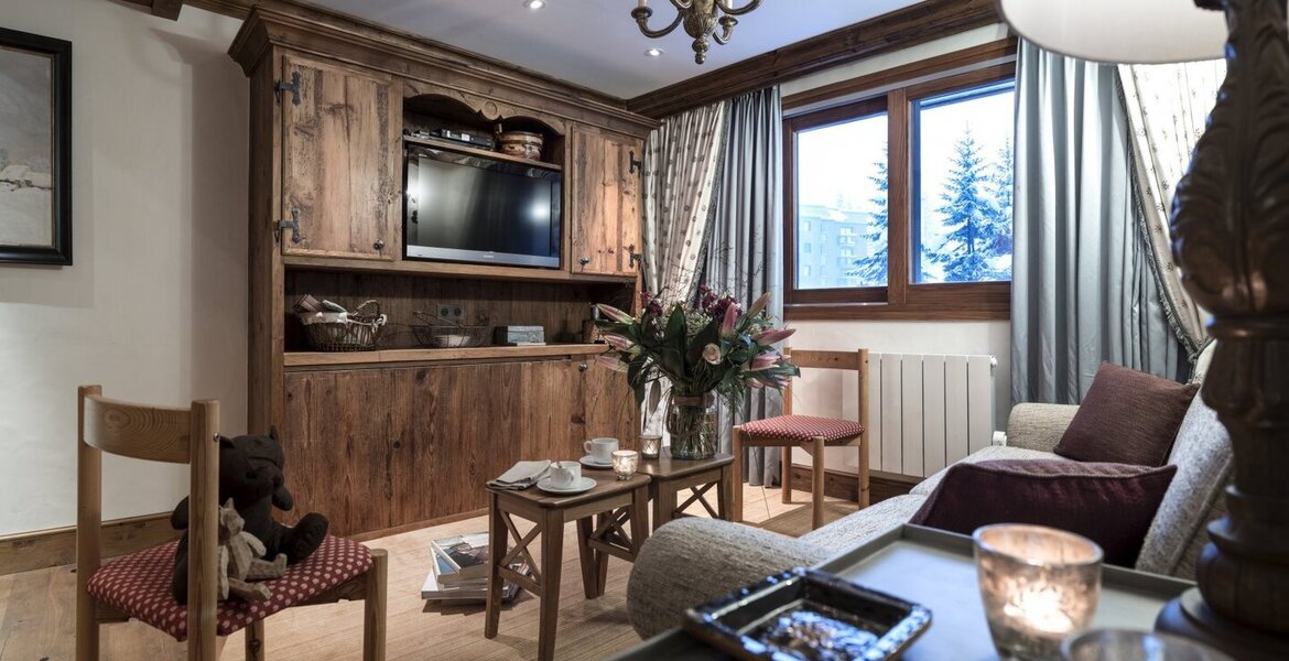 Superb flat with a contemporary decoration in Jardin Alpin