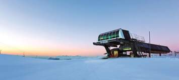 Luxury 5-Bedroom Ski Apartment in Heart of Courchevel 1850
