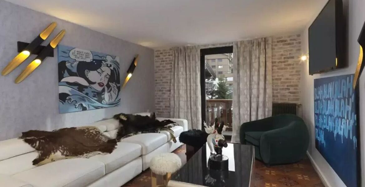 Stylish One-Bedroom Suite in Courchevel