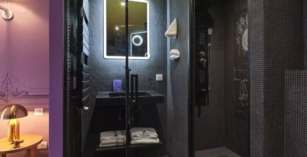 Modern One-Bedroom Suite in Courchevel