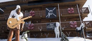Modern One-Bedroom Suite in Courchevel