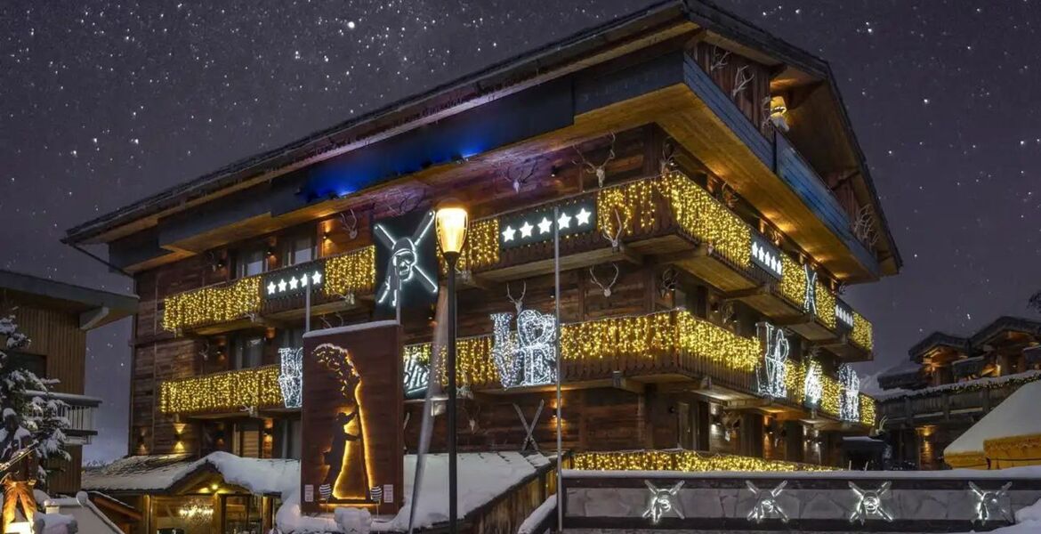 Modern One-Bedroom Suite in Courchevel