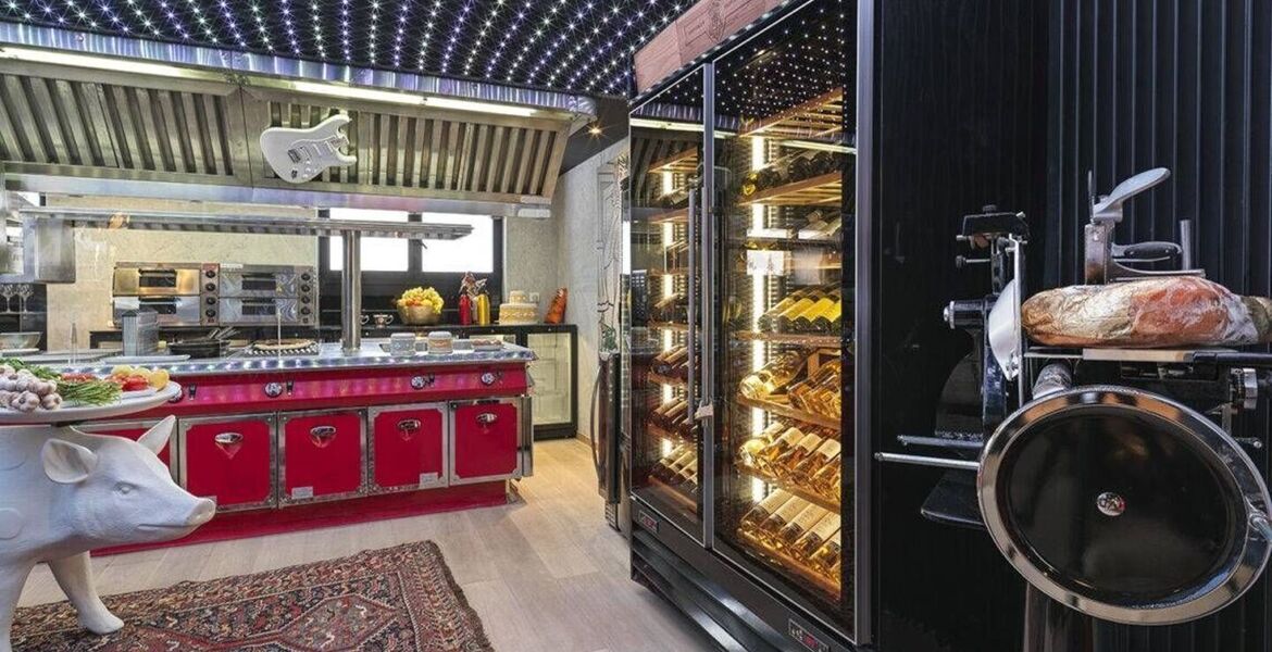 Modern One-Bedroom Suite in Courchevel