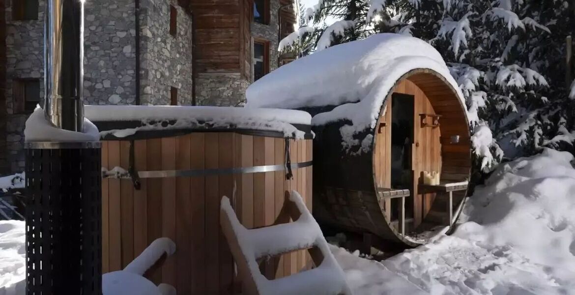 Elegant Suite with Fireplace and Jacuzzi in courchevel 1850