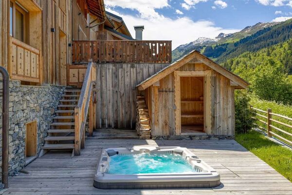 Exclusive Renovated Mountain Residence in Meribel