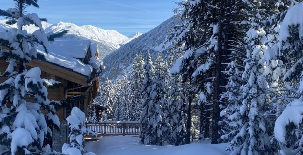 Chalet in Courchevel 1650 Belvedere for rent. Luxury ski in