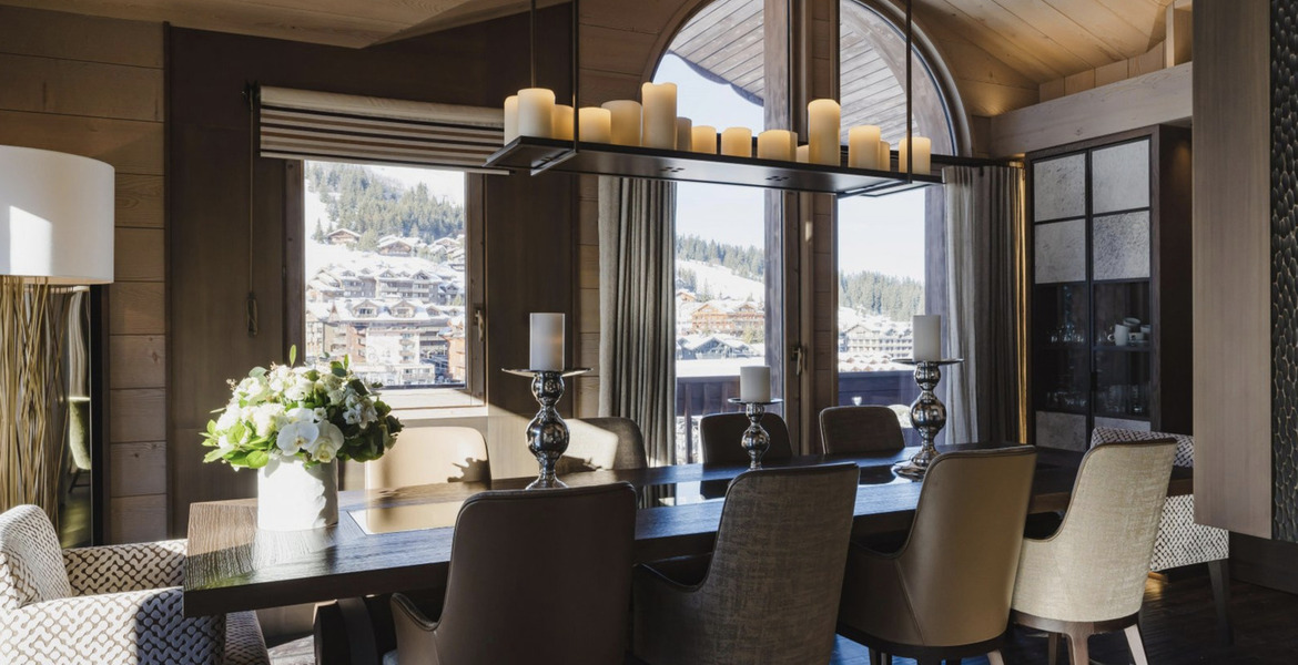 L'appartement est un appartement d'exception de 250m² 
