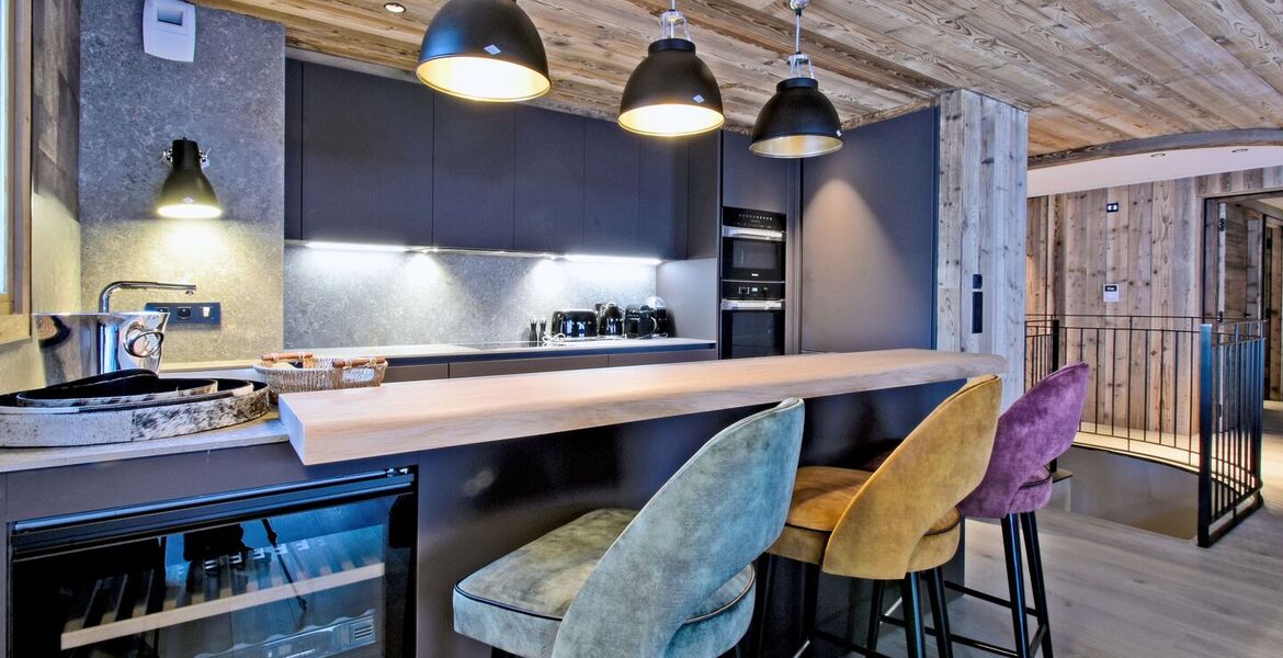 Une Évasion Alpine de Luxe avec une Terrasse Exceptionnelle