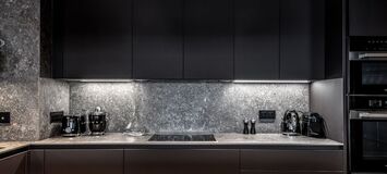 Une Évasion Alpine de Luxe avec une Terrasse Exceptionnelle