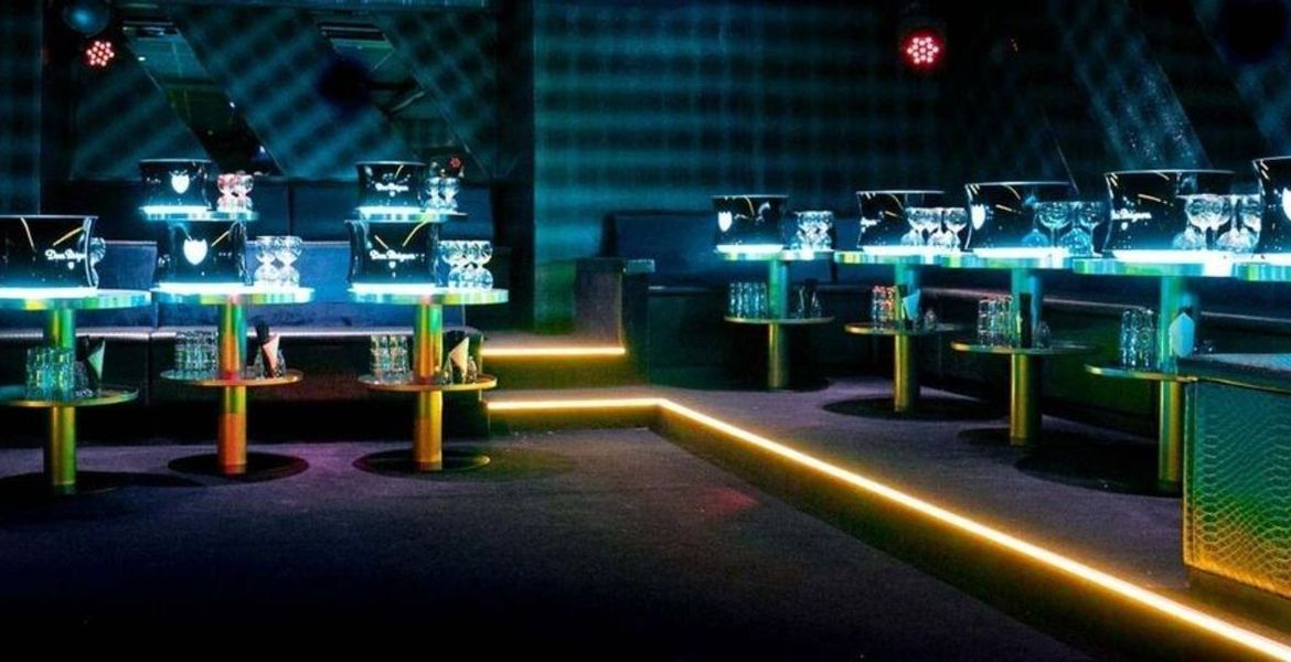 Nightclub LES CAVES COURCHEVEL 1850
