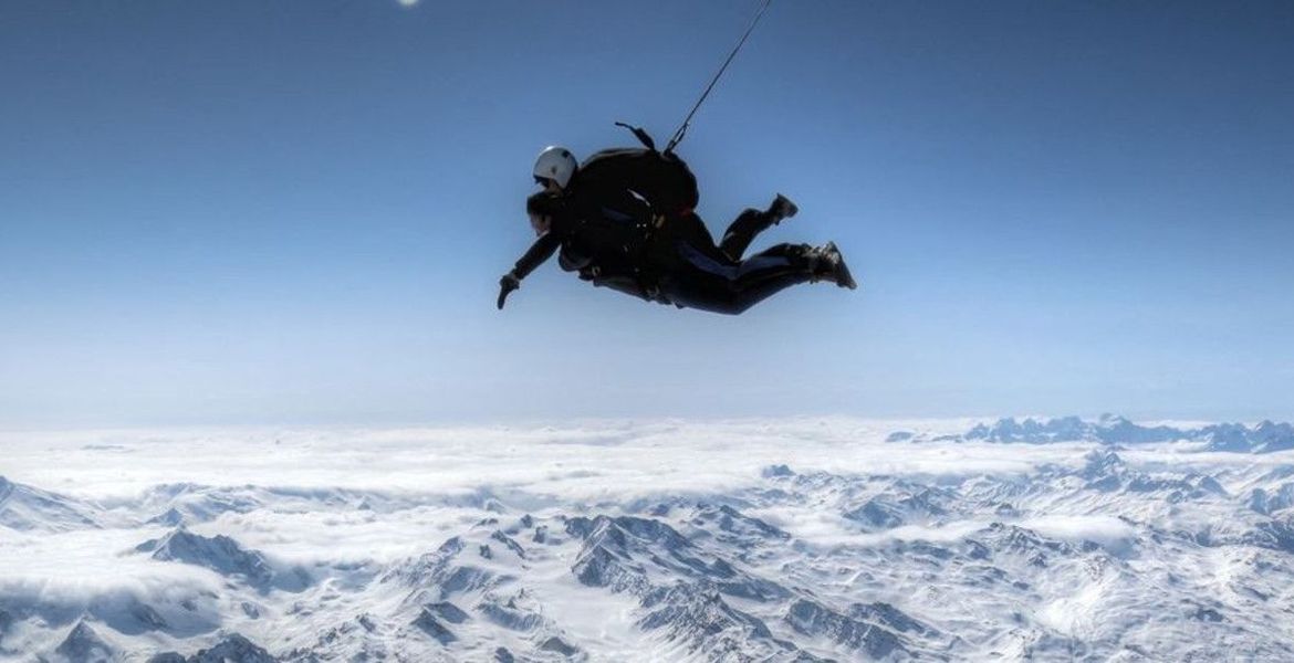 Skydive Courchevel