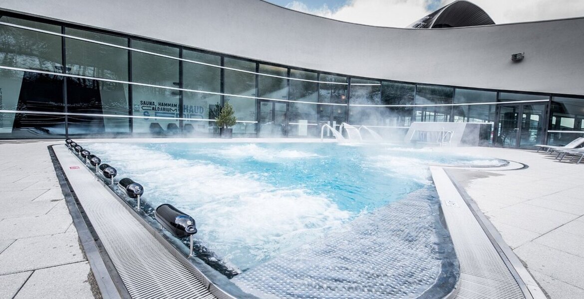 Centro acuático en Francia (Aquamotion Courchevel)