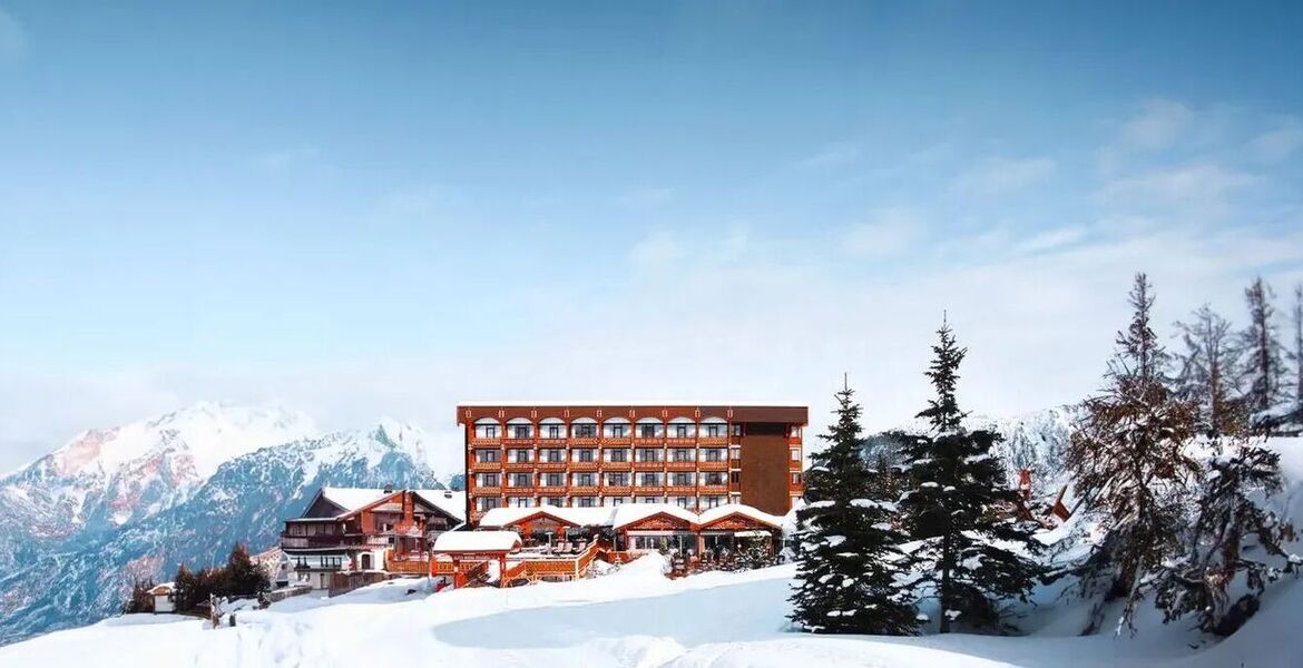 Hotel Alpes du Pralong