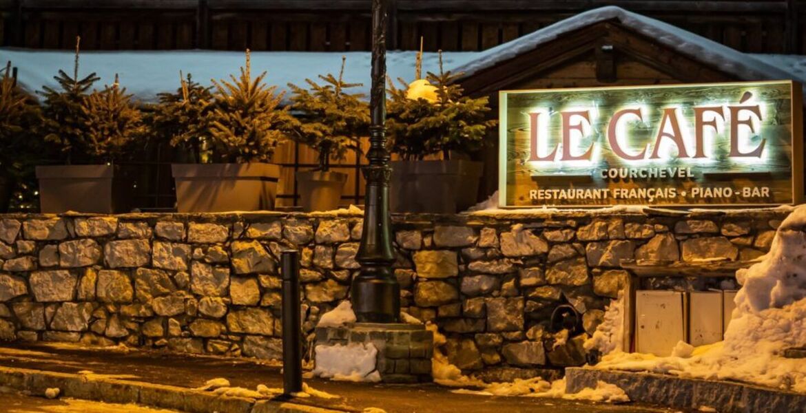 Restaurant Le Café at Le Grand Hotel Courchevel